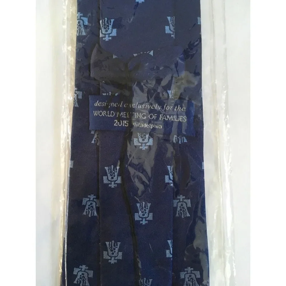 The World Meeting Of Families 2015 Philadelphia The Liberty Bell Print Silk Tie